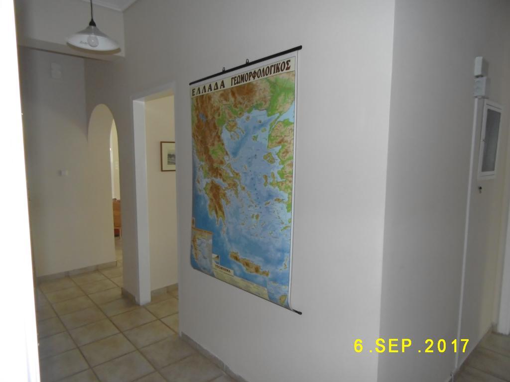 Spacious Apartment Corinth Exterior foto