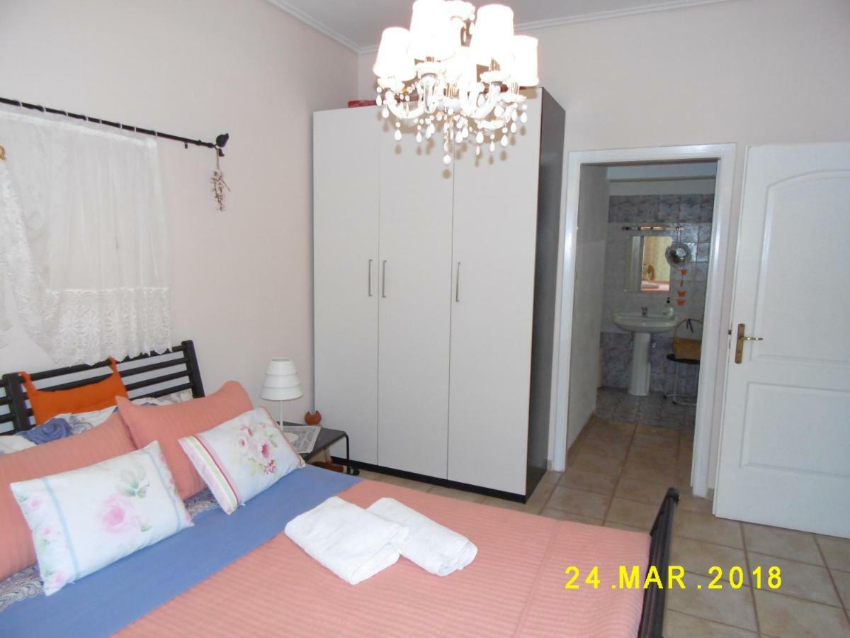 Spacious Apartment Corinth Exterior foto